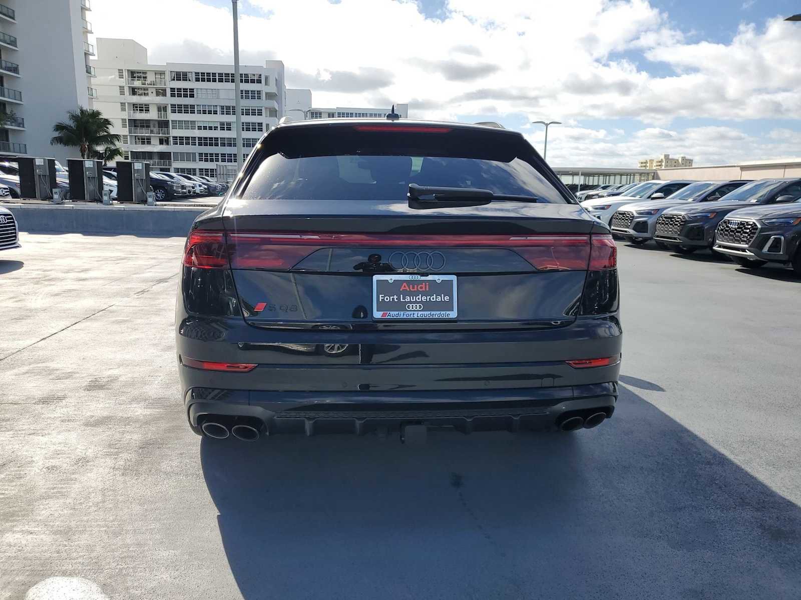 Certified 2025 Audi SQ8 Premium Plus image 5