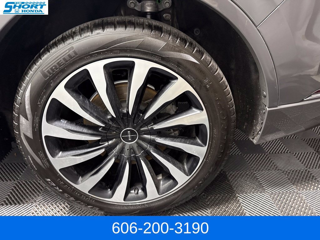 Used 2022 Lincoln Aviator Black Label Grand Touring w/ Class IV Trailer Tow Package AWD/4WD image 14