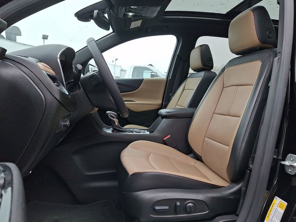 Used 2023 Chevrolet Equinox Premier image 13