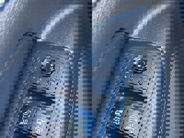 Used 2019 Jeep Grand Cherokee Limited image 25