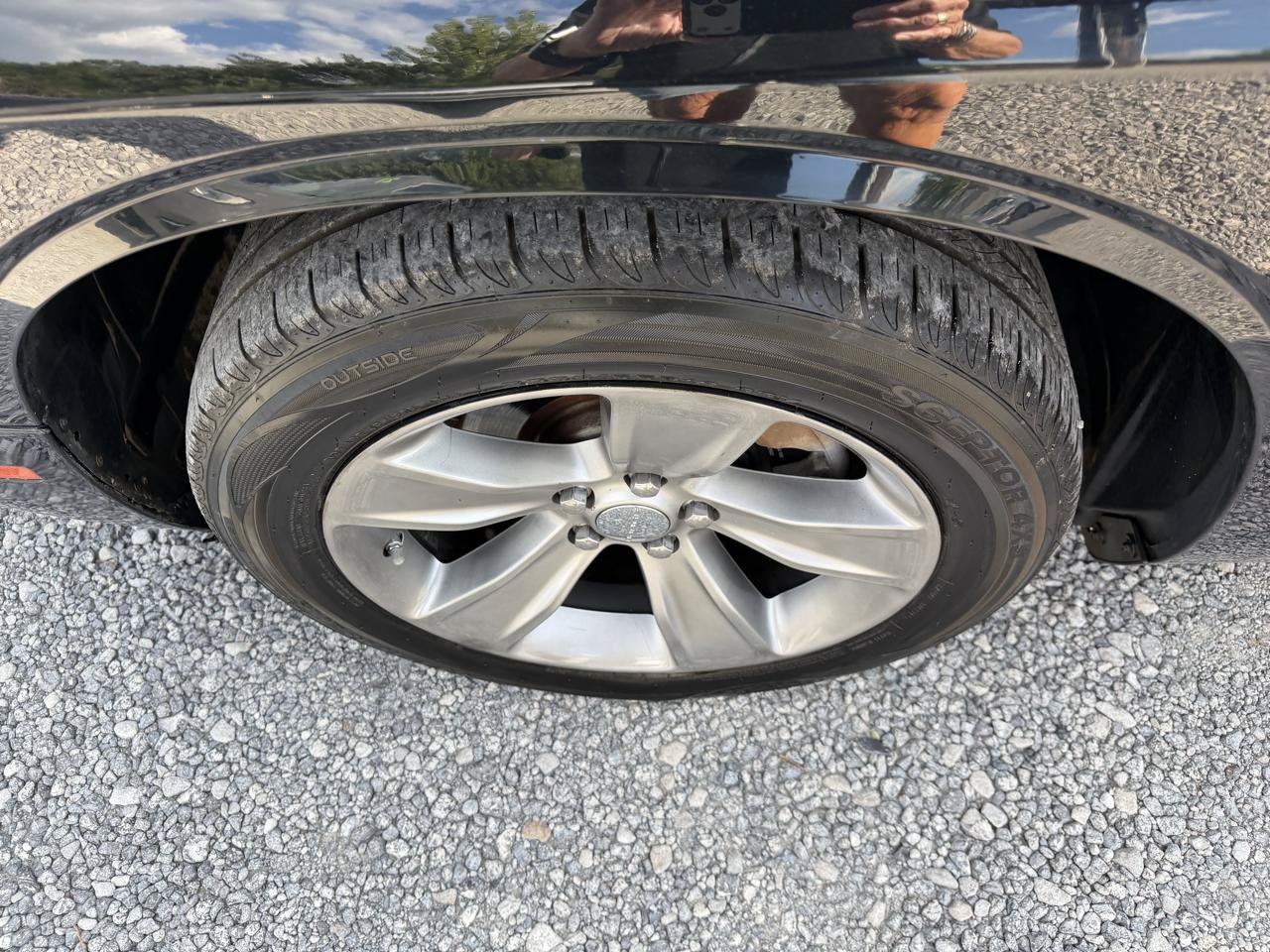 Used 2019 Dodge Challenger SXT RWD image 18