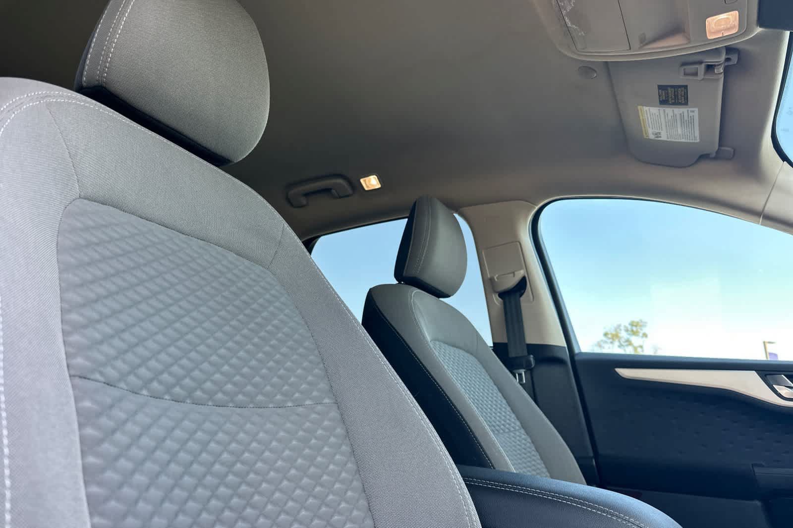 Certified 2020 Ford Escape SE AWD/4WD image 18