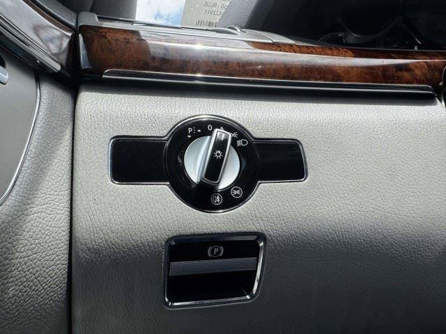 Used 2012 Mercedes-Benz S 550 4MATIC image 23