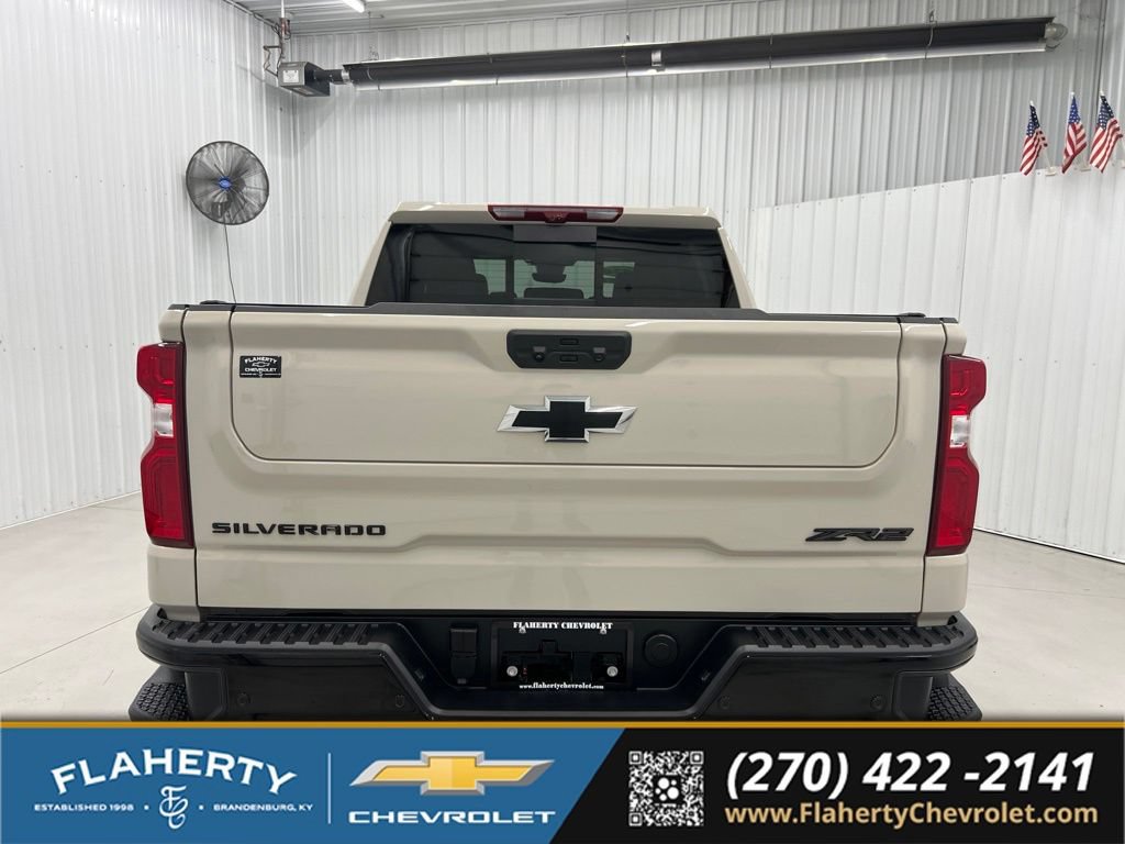 Used 2026 Chevrolet Silverado 1500 ZR2 AWD/4WD image 4