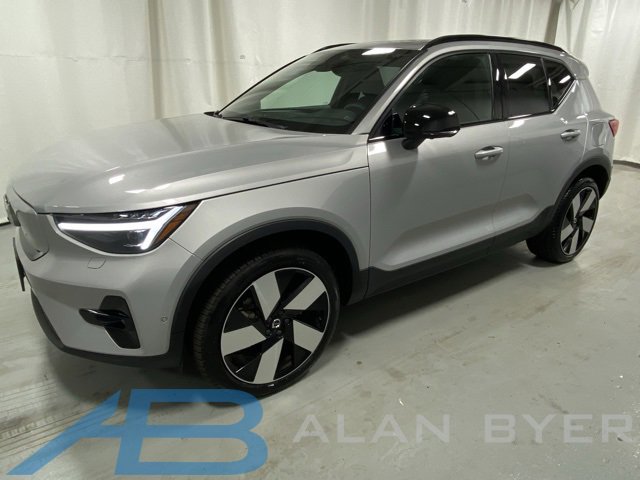 Used 2023 Volvo XC40 Recharge Ultimate