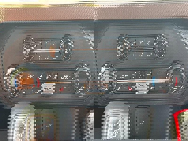 Used 2023 Ford Bronco Heritage Edition image 13