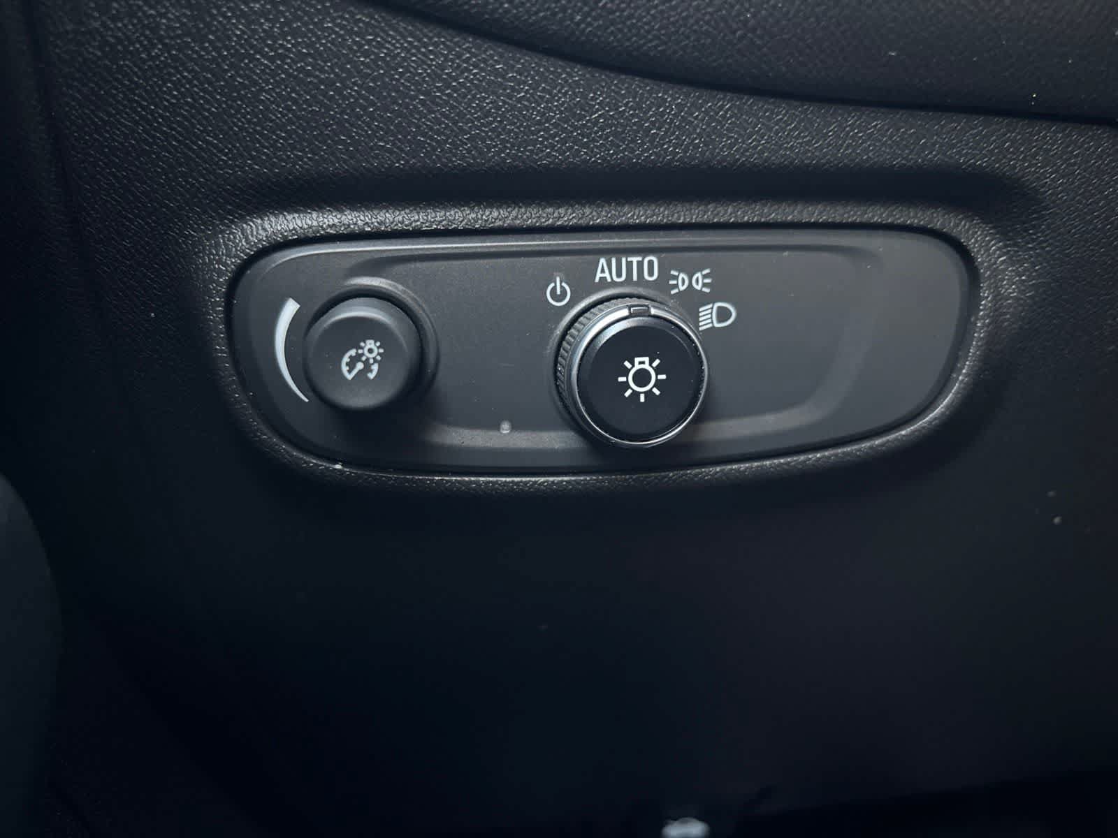 Used 2022 Chevrolet Equinox LT AWD/4WD image 20