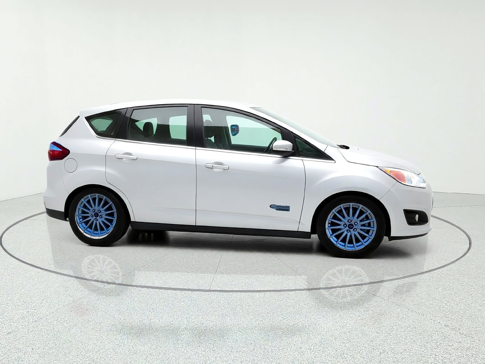 Used 2014 Ford C-MAX Energi SEL FWD image 10