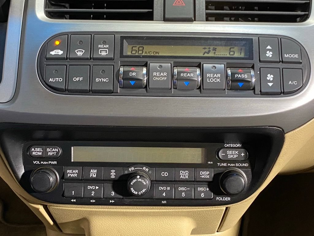 Used 2010 Honda Odyssey EX-L image 23