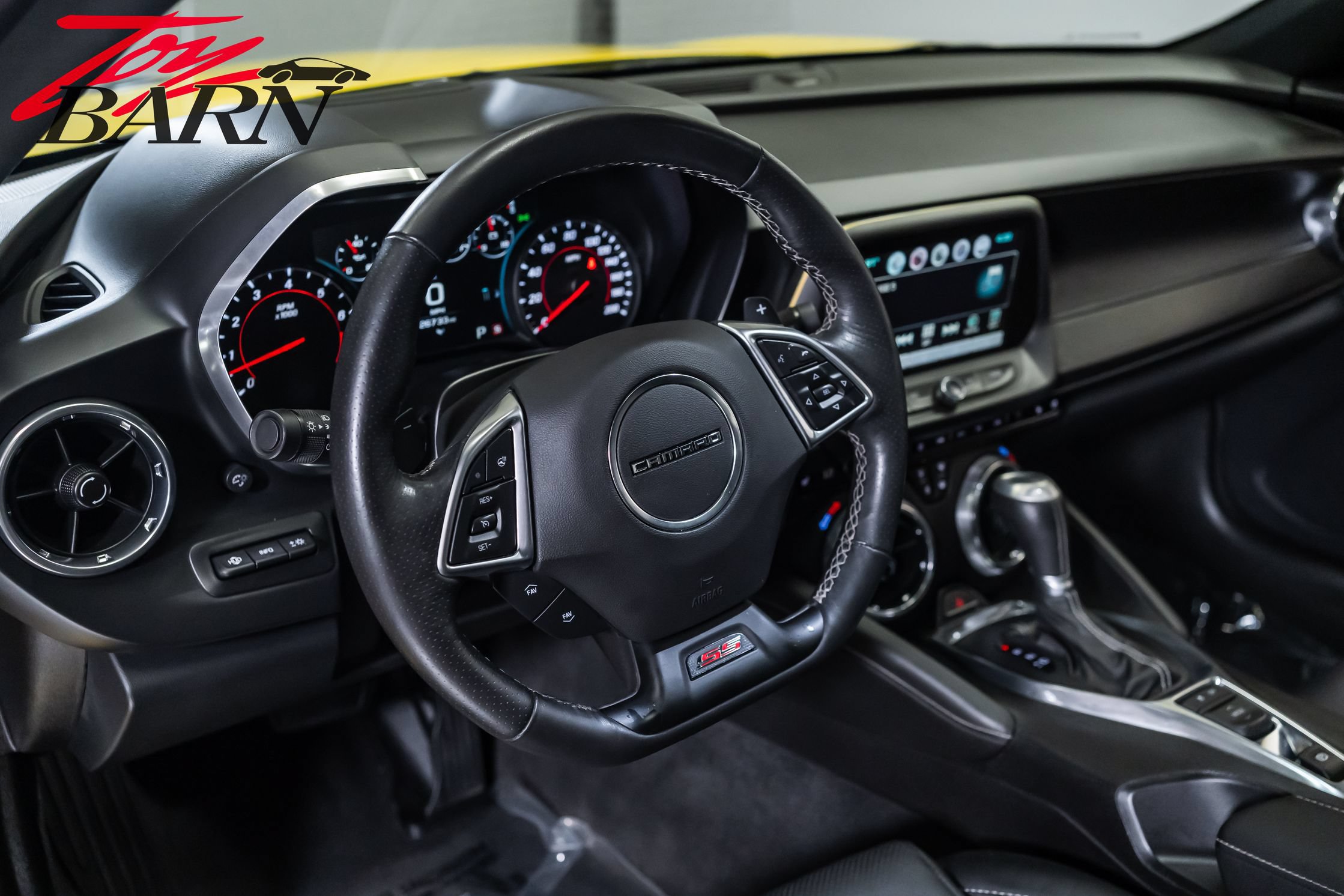 Used 2016 Chevrolet Camaro SS RWD image 27