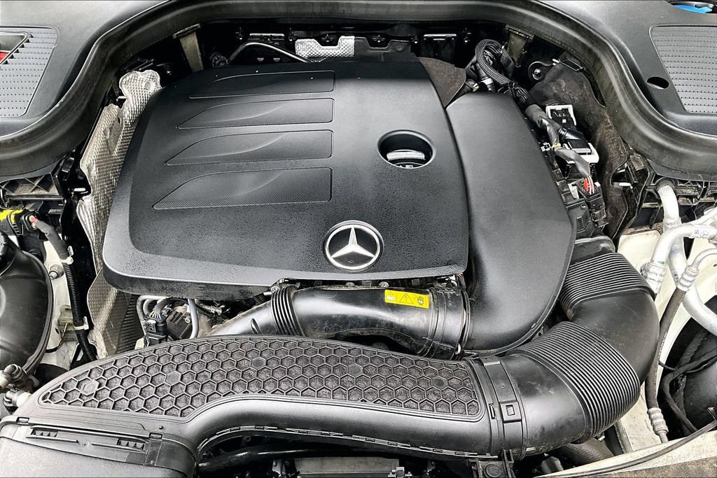 Certified 2022 Mercedes-Benz GLC 300 4MATIC image 9