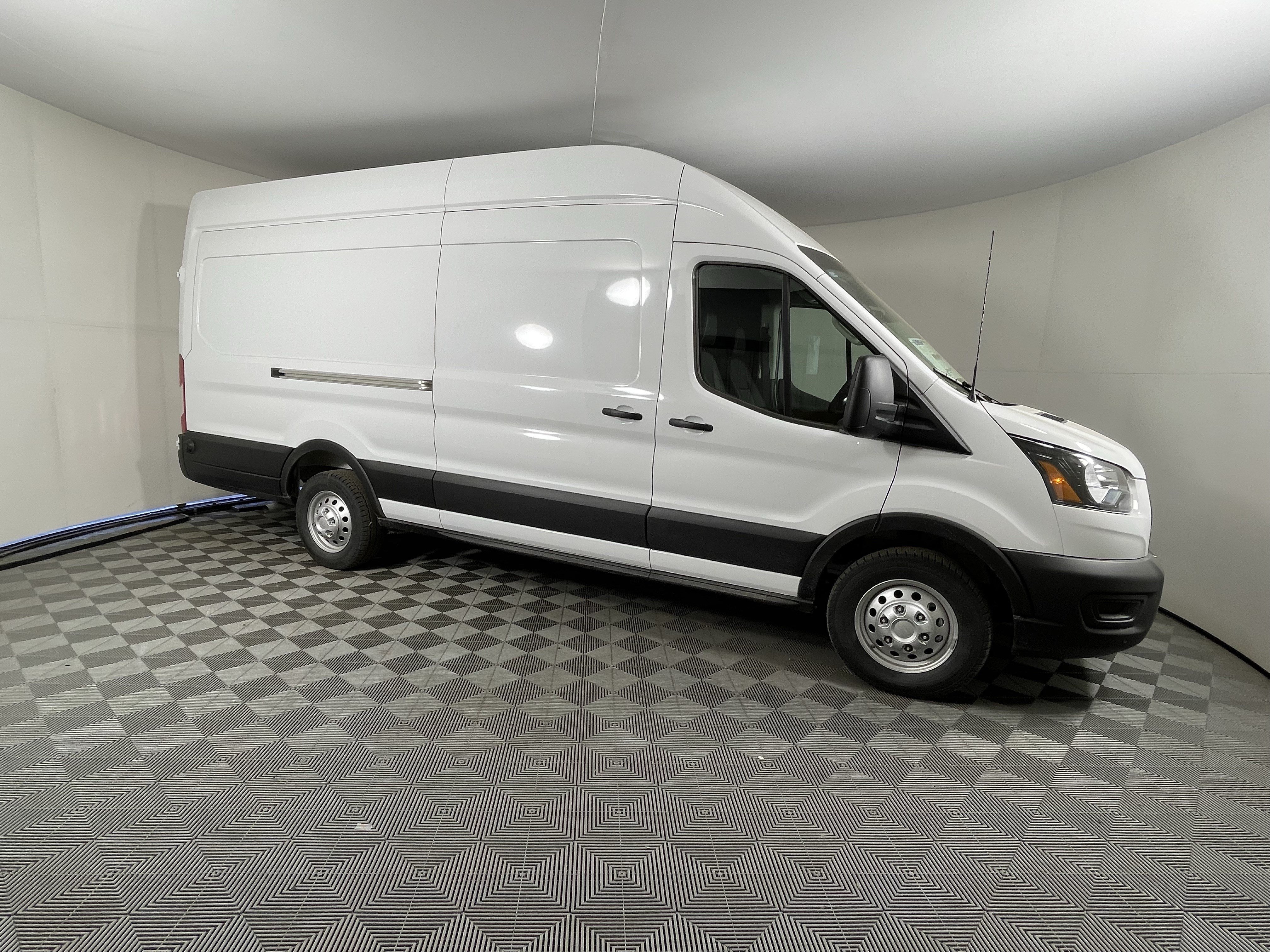 New 2026 Ford Transit 350 148 High Roof Extended AWD w/ Load Area Protection Package image 6