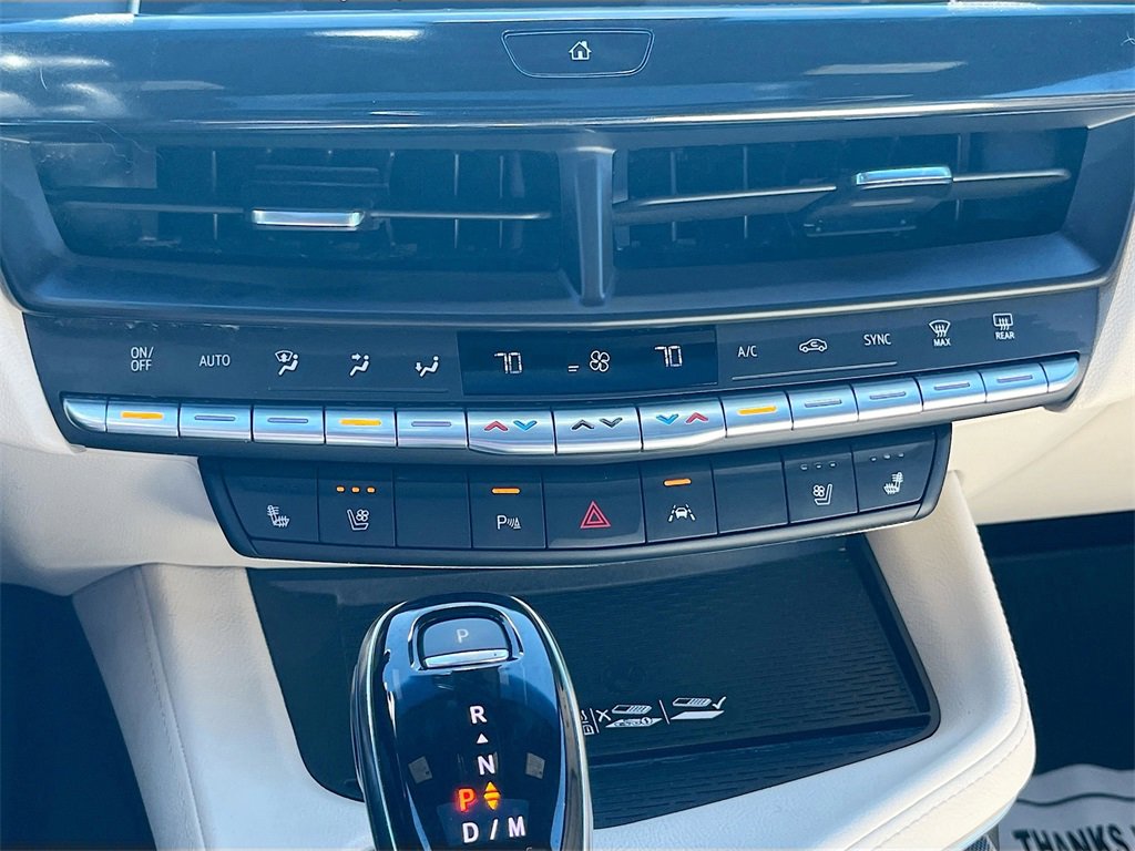 Used 2025 Cadillac CT4 Premium Luxury image 16