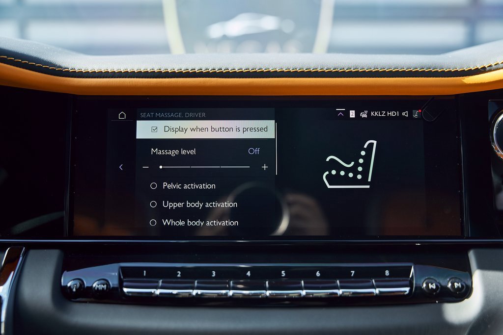 Used 2026 Rolls-Royce Cullinan image 78