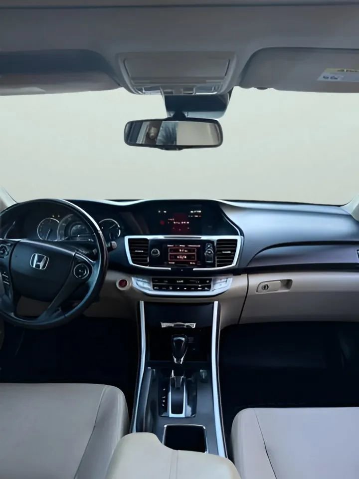 Used 2014 Honda Accord EX-L image 26