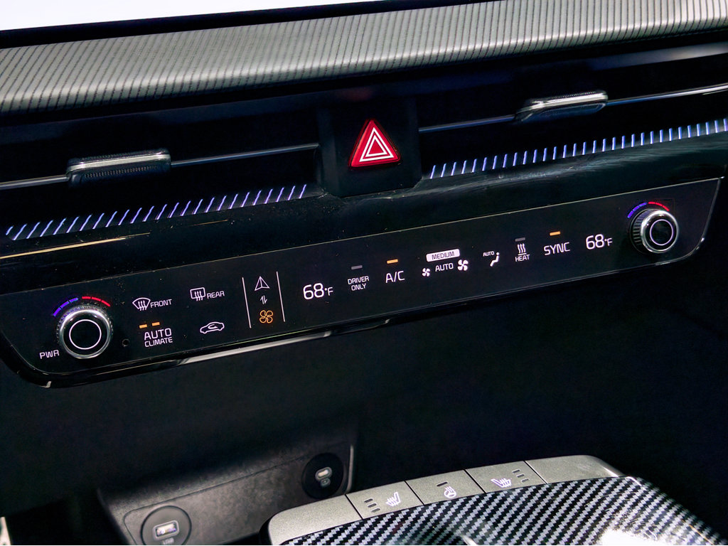 Used 2024 Kia EV6 GT image 17