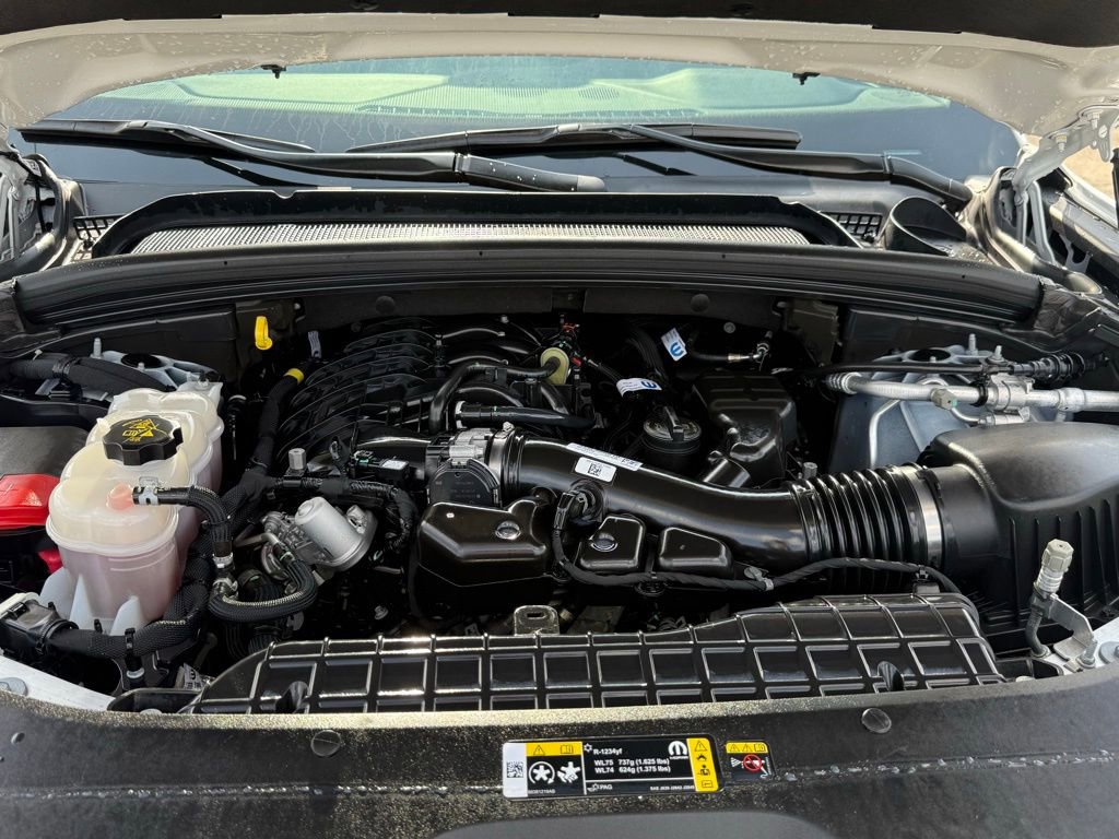 Certified 2024 Jeep Grand Cherokee Limited image 44