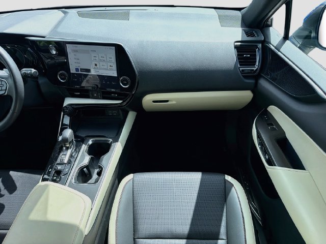 Used 2024 Lexus NX 250 FWD w/ Cold Area Package image 18