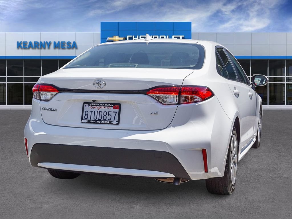 Used 2021 Toyota Corolla LE w/ Carpet Mat Package (TMS) FWD image 6