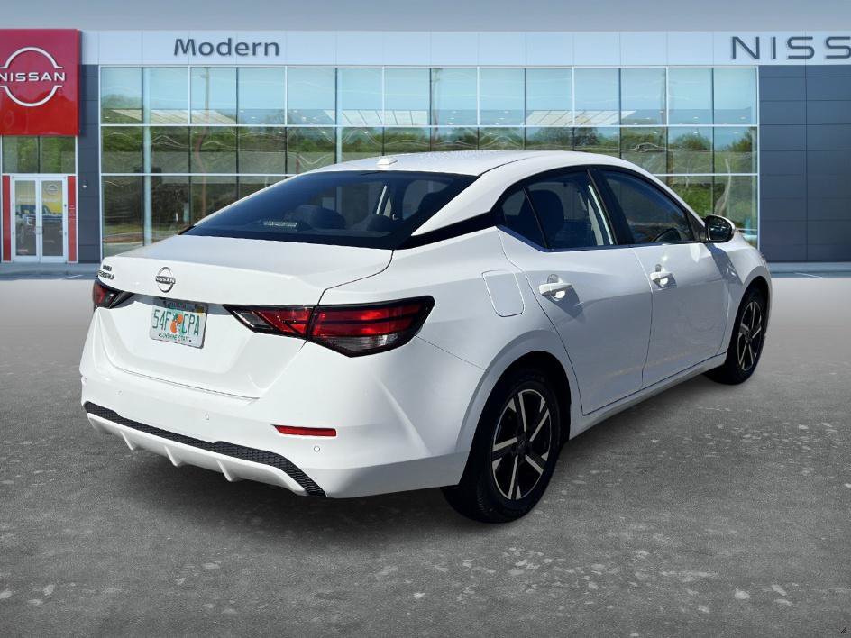 Certified 2025 Nissan Sentra SV FWD image 5