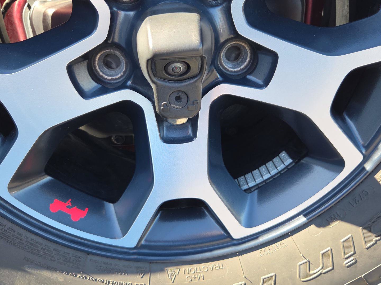 Used 2021 Jeep Wrangler Rubicon AWD/4WD image 7
