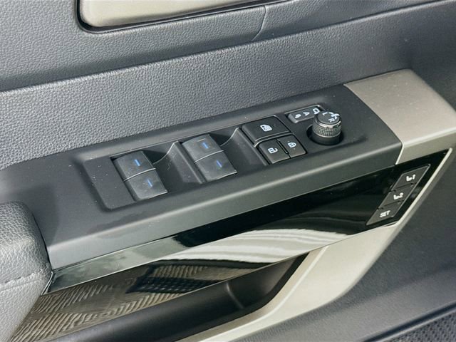 Used 2023 Toyota Tundra Limited image 14