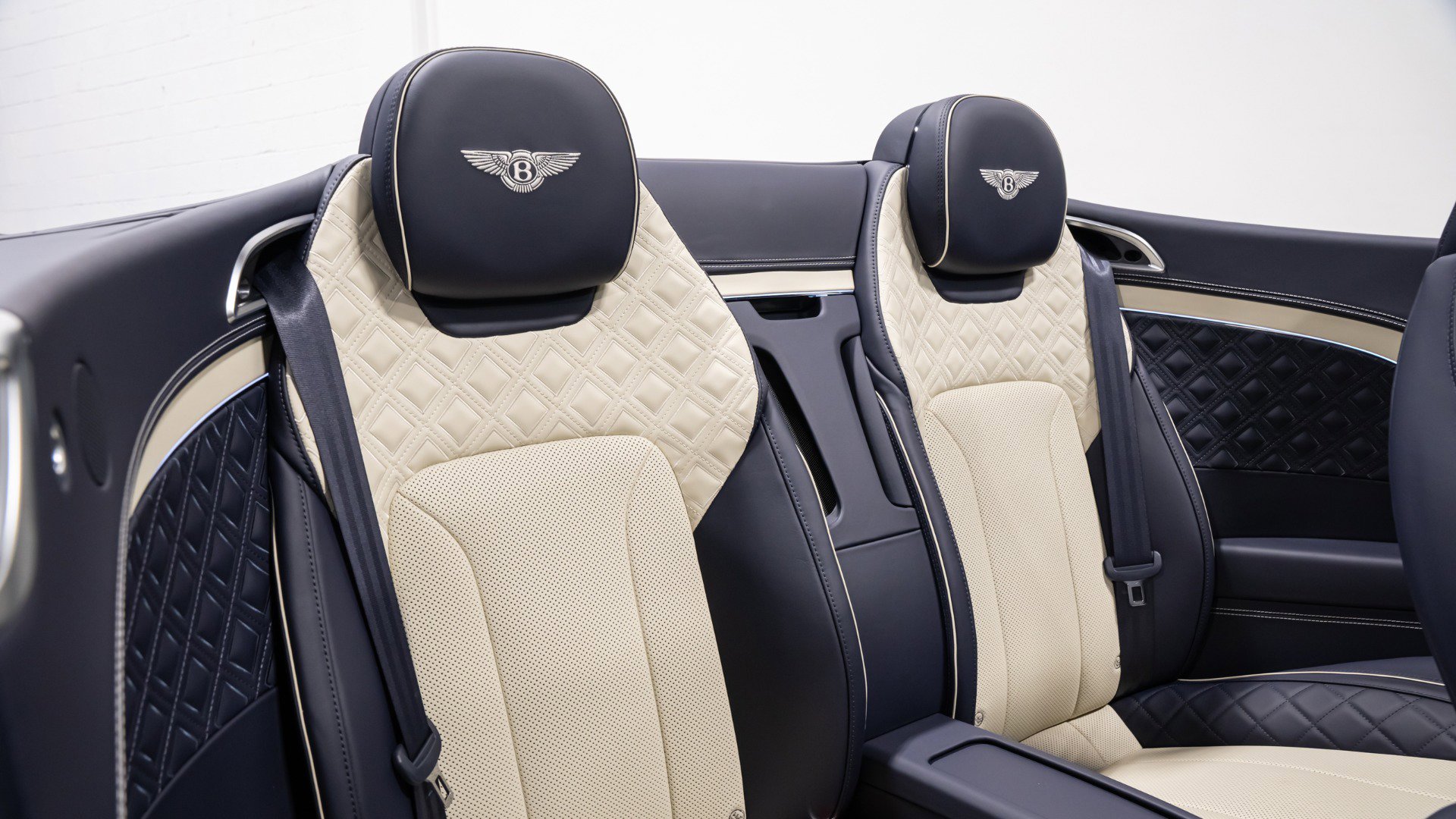 Used 2024 Bentley Continental GT Speed AWD/4WD image 77