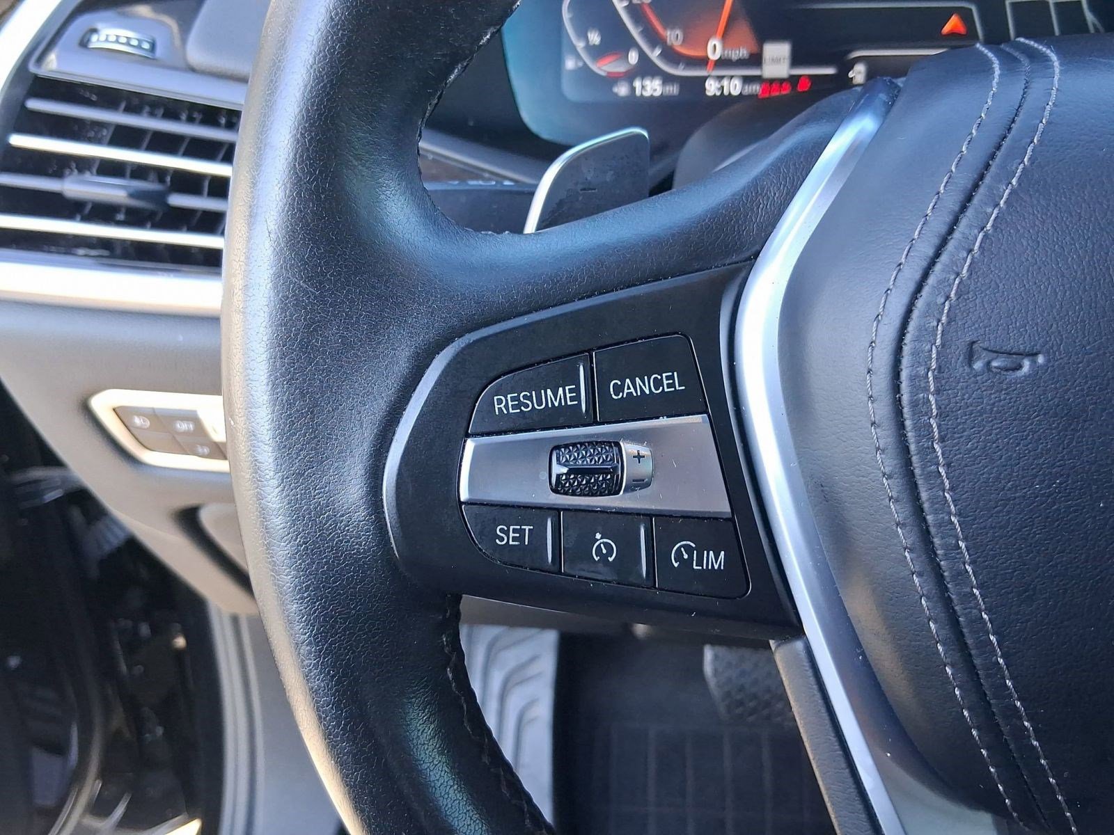 Used 2021 BMW X5 xDrive40i w/ Parking Assistance Package image 16