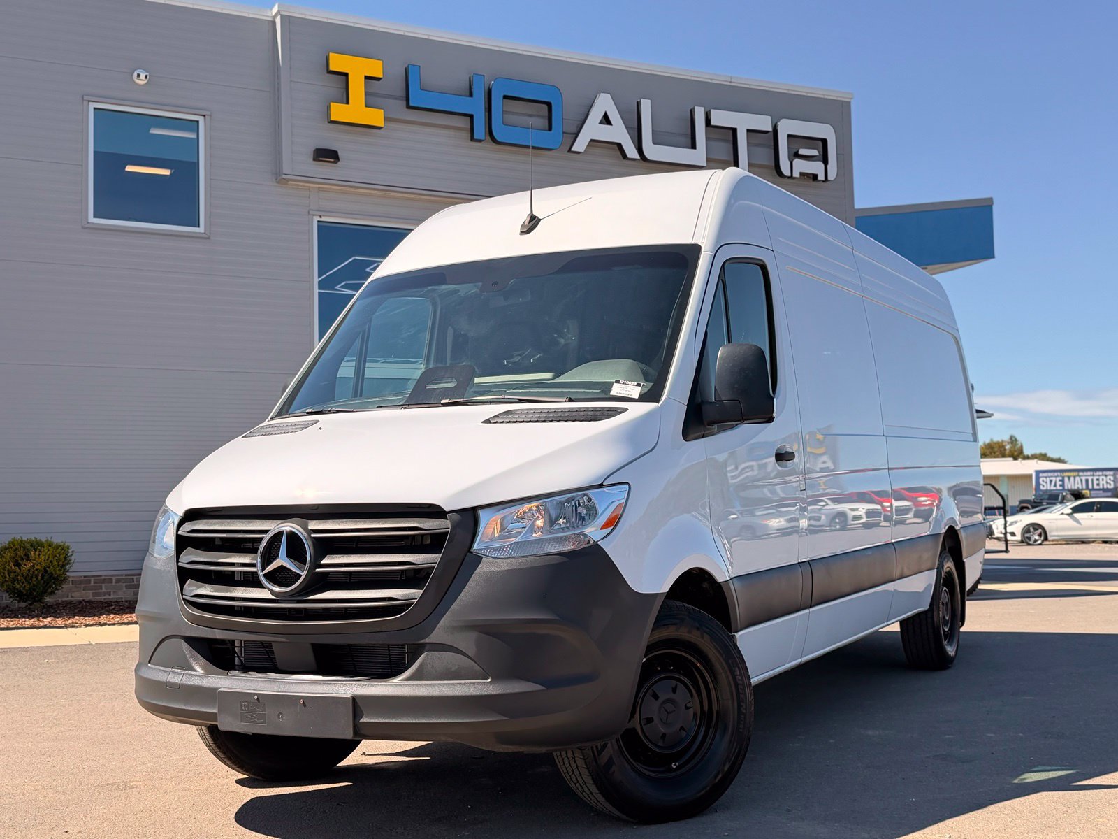 Used 2025 Mercedes-Benz Sprinter 2500 image 1