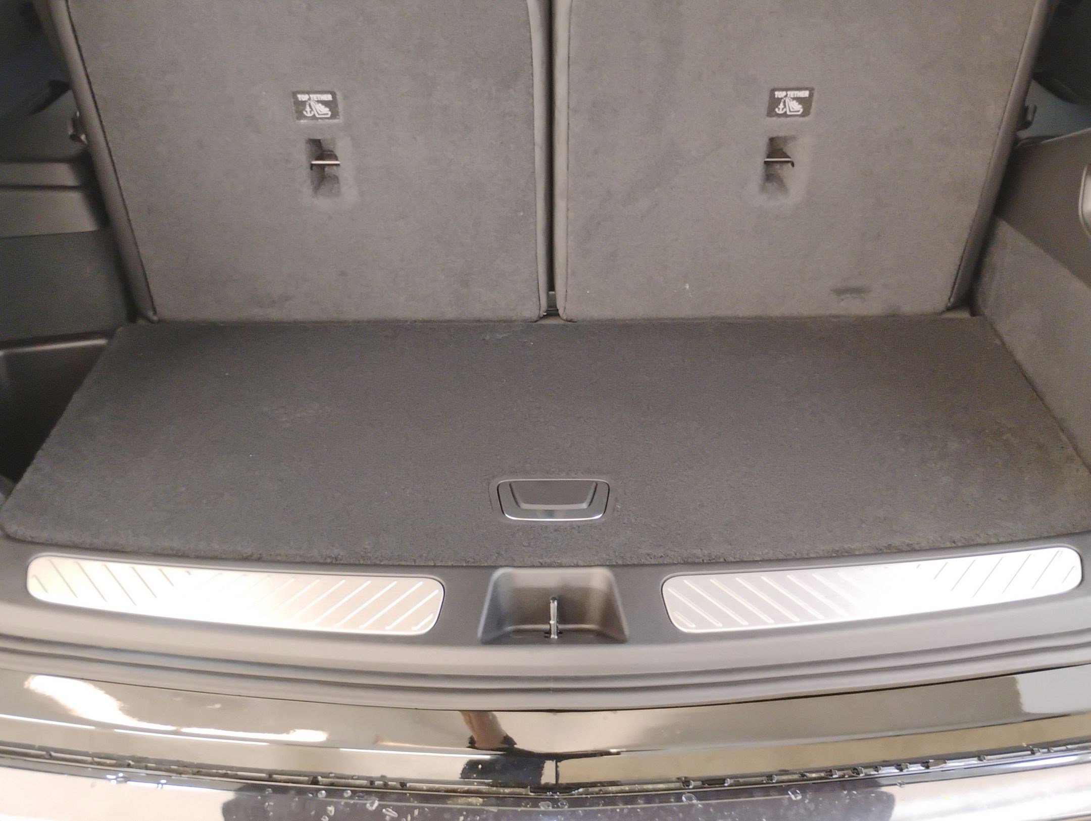 New 2026 Cadillac Vistiq Sport w/ LPO, Floor Liner Package image 23