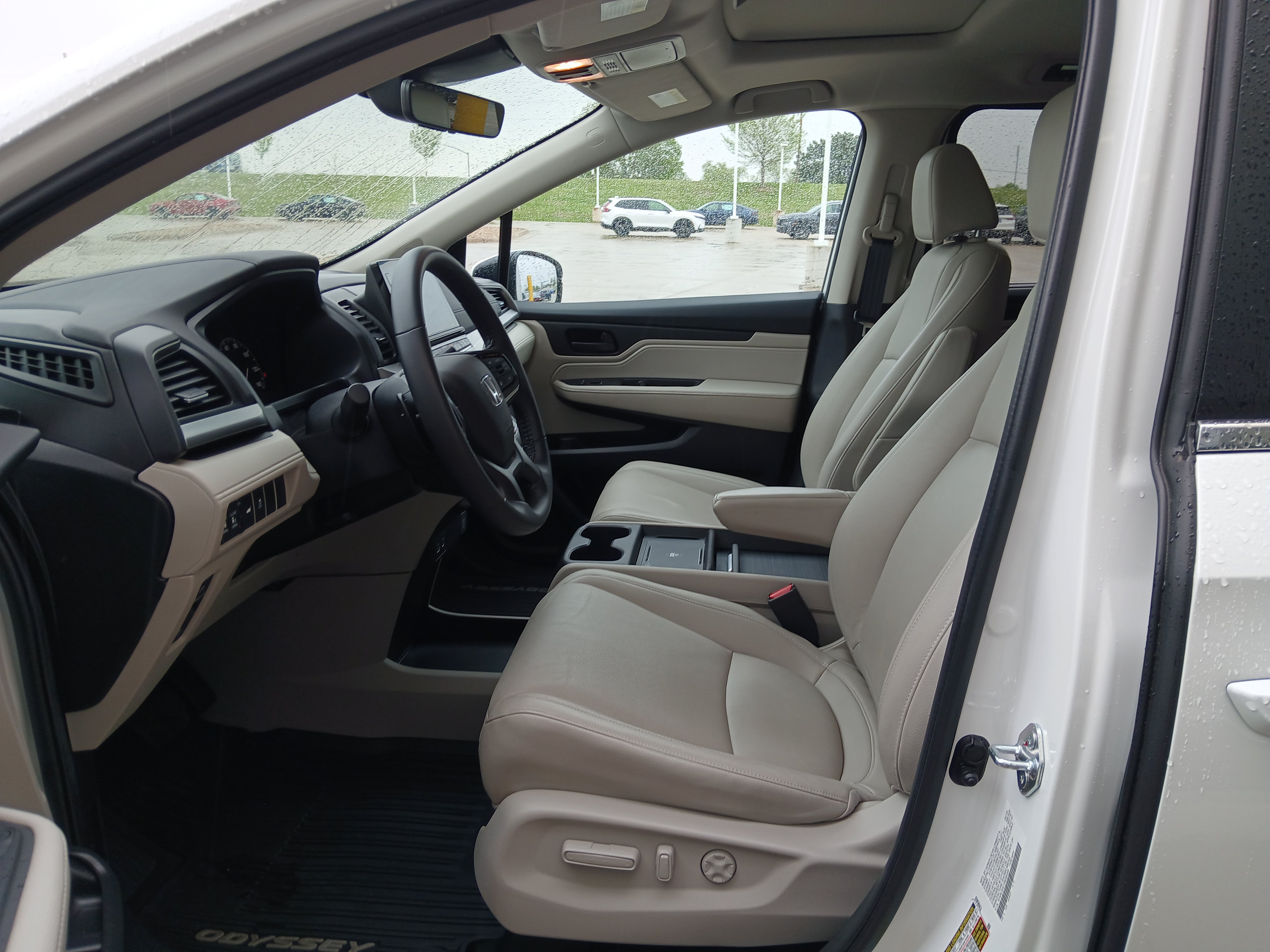 Used 2025 Honda Odyssey EX-L image 8