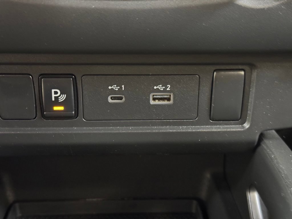 Used 2024 Nissan Frontier S w/ Technology Package AWD/4WD image 40