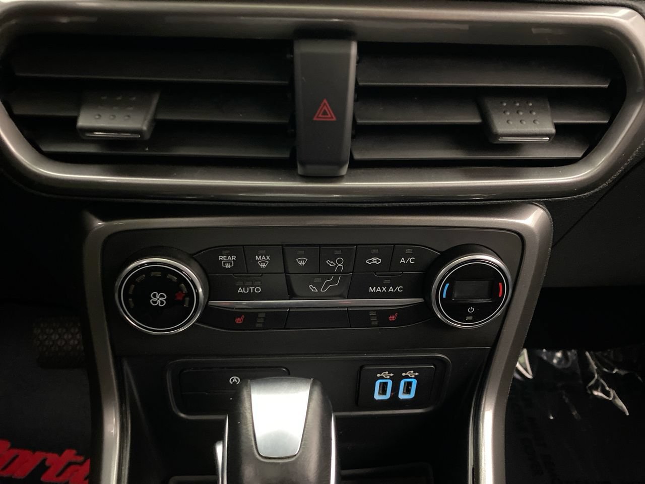 Used 2021 Ford EcoSport SE w/ Interior Protection Package AWD/4WD image 20