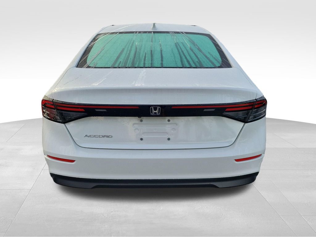 Certified 2023 Honda Accord EX image 13