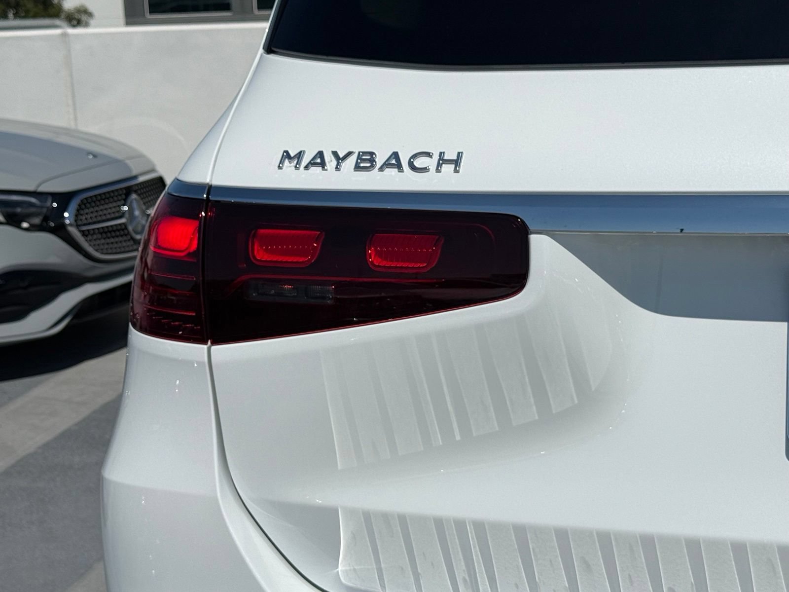 New 2026 Mercedes-Benz Maybach GLS 600 4MATIC image 9