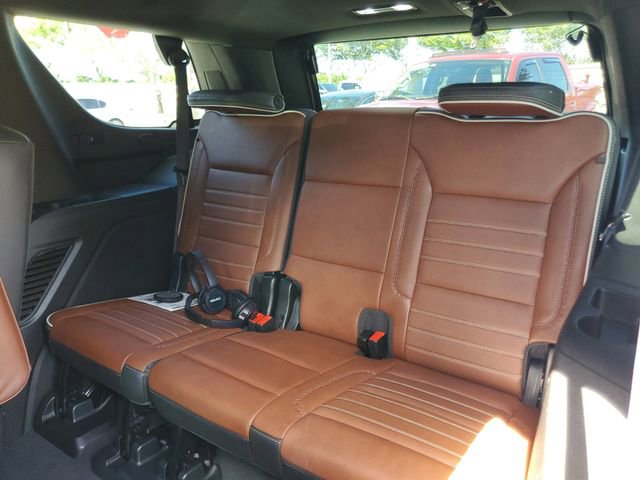 Certified 2023 GMC Yukon Denali Ultimate AWD/4WD image 11