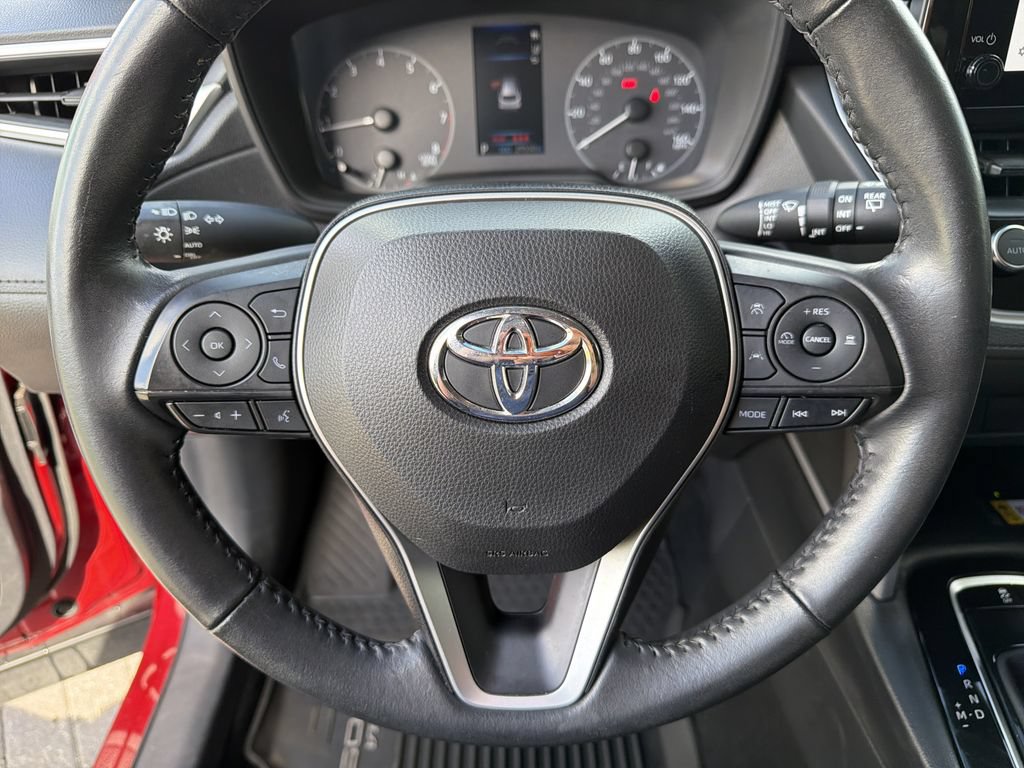 Used 2023 Toyota Corolla Cross LE FWD image 29