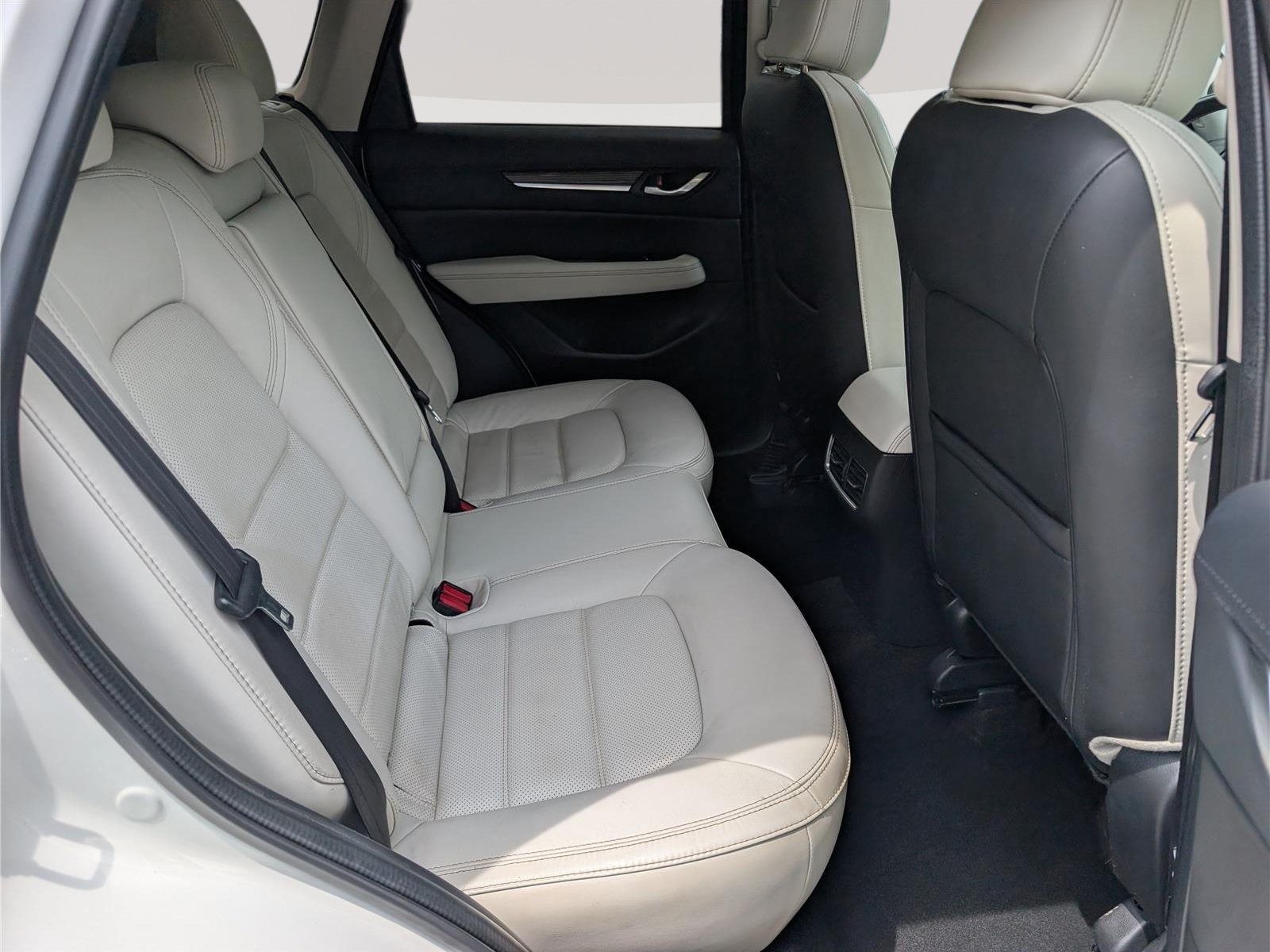 Used 2019 MAZDA CX-5 Grand Touring Reserve AWD/4WD image 12