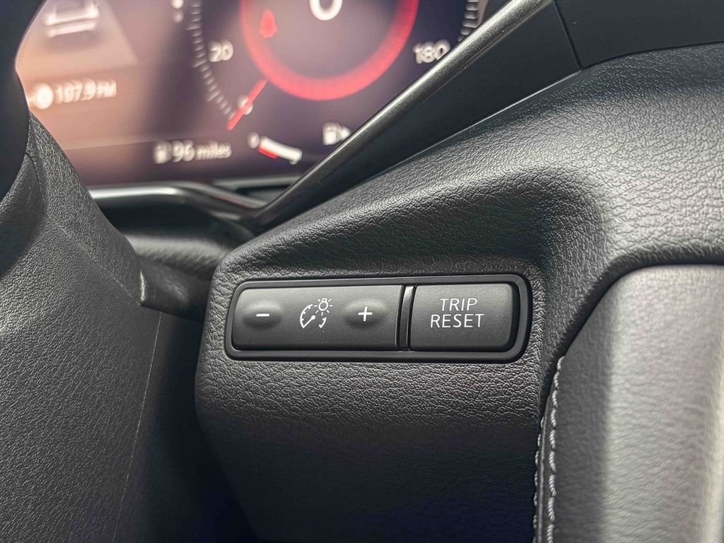 Used 2023 Nissan Z w/ Floor Mat Package (L93) RWD image 25
