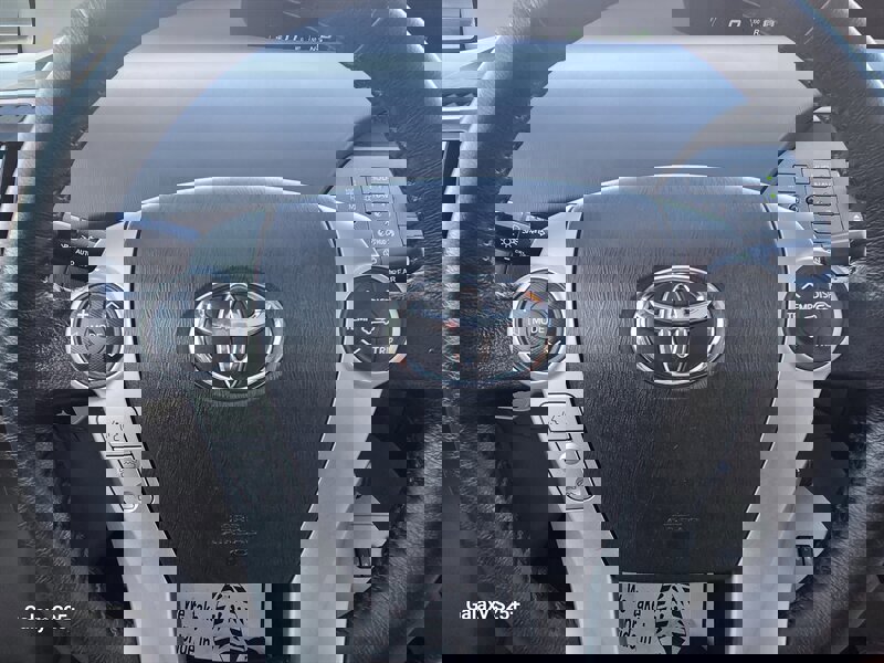 Used 2014 Toyota Prius Four w/ Solar Roof Package FWD image 38