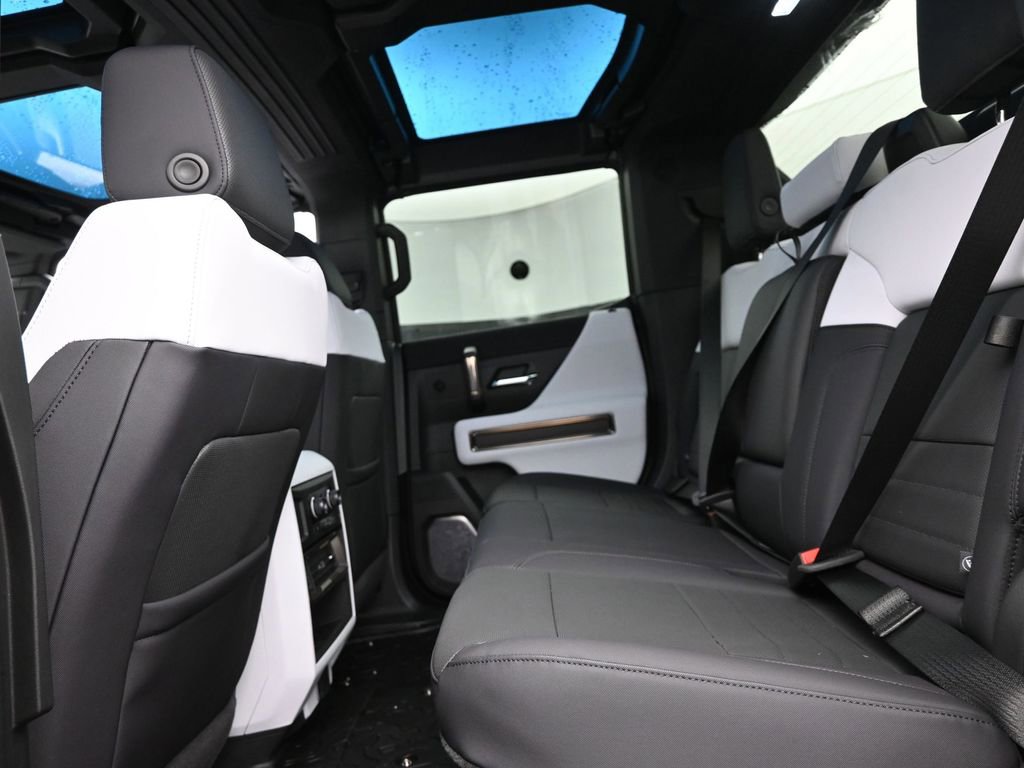 New 2025 GMC Hummer EV 2X w/ LPO, Sport Package image 11