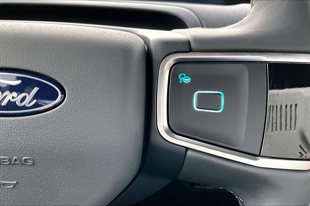 New 2025 Ford Expedition Max Active image 19