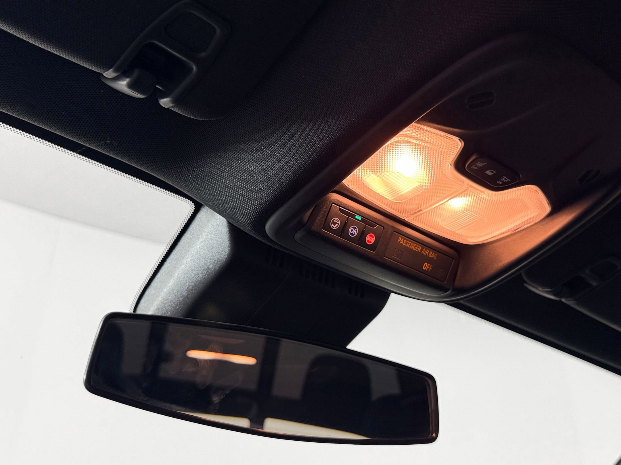 Used 2024 Chevrolet Colorado LT w/ LT Convenience Package image 25