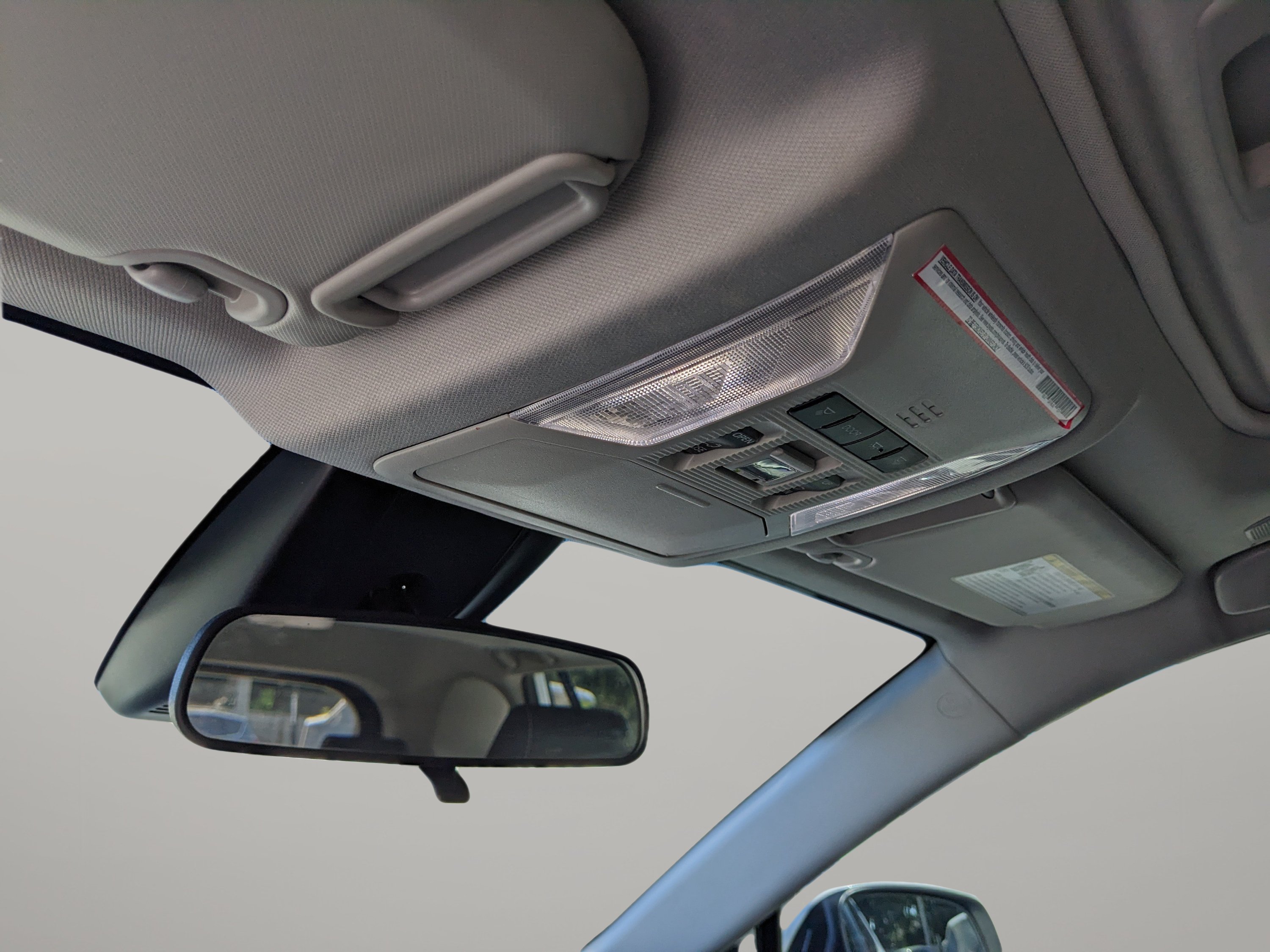 Used 2024 Toyota RAV4 XLE Premium FWD image 28
