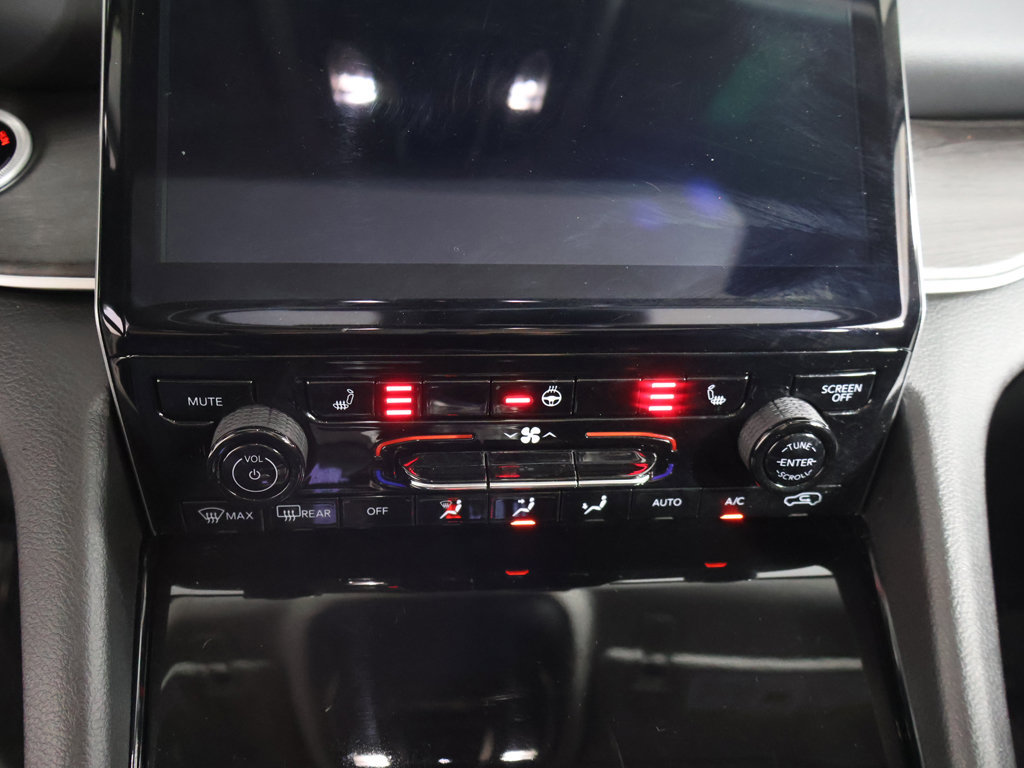 Used 2023 Jeep Grand Cherokee 4WD 4xe image 55