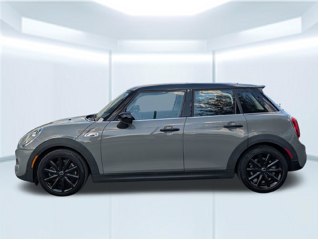 Used 2020 MINI Cooper S FWD image 2