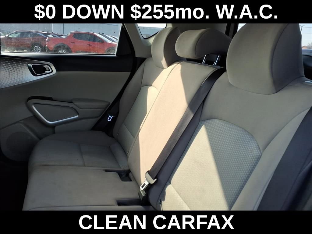 Used 2022 Kia Soul LX FWD image 25