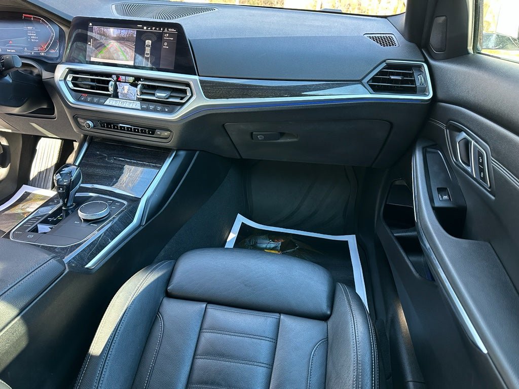Used 2019 BMW 330i xDrive Sedan w/ Premium Package AWD/4WD image 31