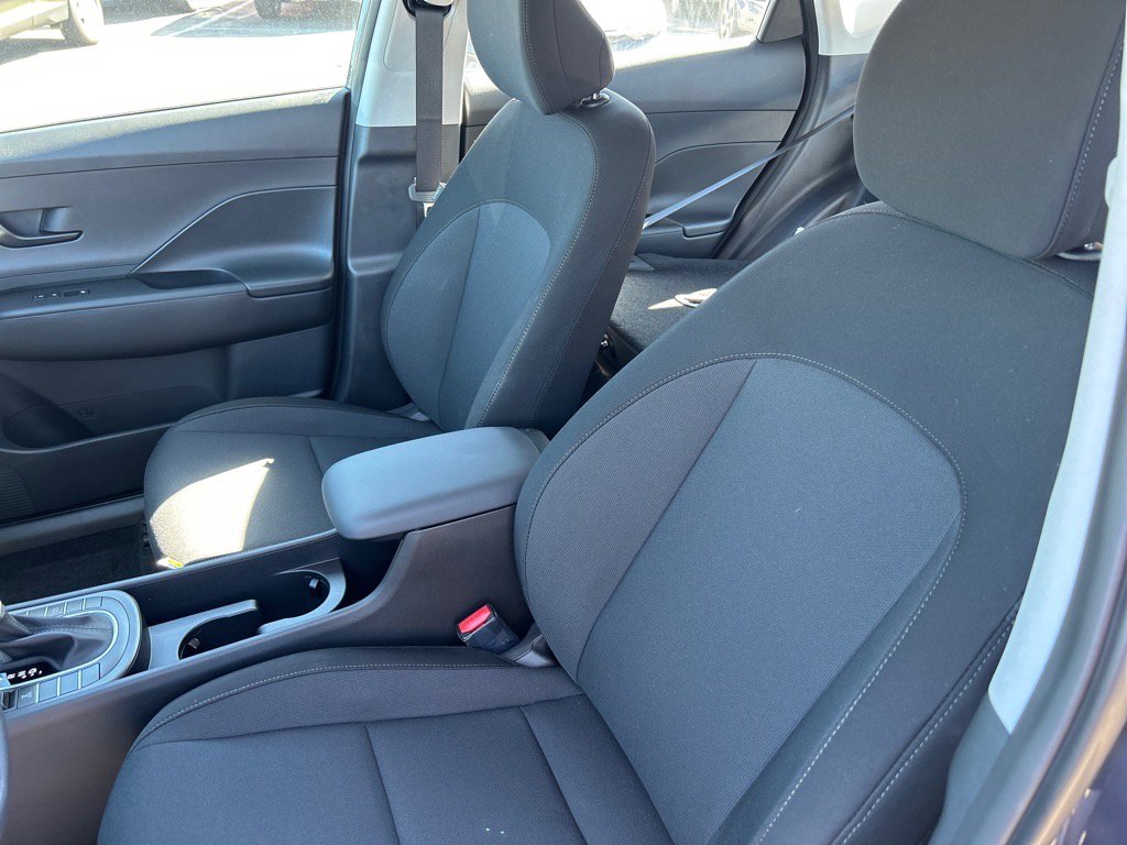 New 2026 Hyundai Kona SE image 5