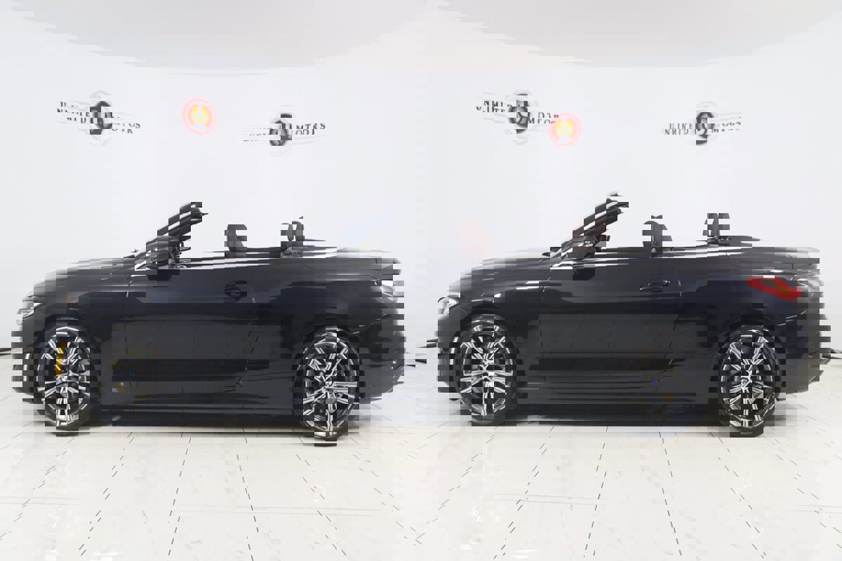 Used 2021 BMW 430i Convertible w/ Convenience Package image 29